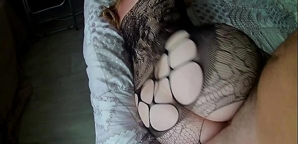 Cum inside my step sister and keep fucking her big ass!